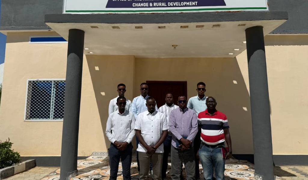 Wasiir Ku-xigeenka Wasaaradda Deegaanka, Isbeddelka Cimillada iyo Horumarinta Reer Miyiga ee Dowladda Galmudug Mudane Xildhibaan Abdirahin Ahmed Igal