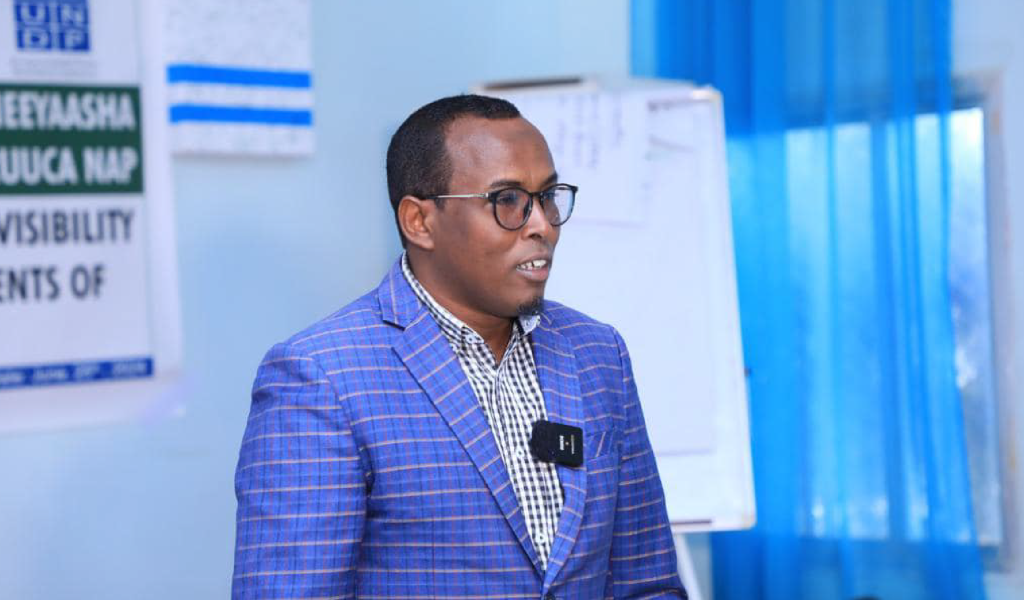 Wasarada deegaanka, isbedelka cimilada iyo horumarinta reer miyiga iyo hayadda UNDP ayaa soo qaban qaabiyey kulan looga hadlaayey “kulanka kaqaybqaadashada daneeyaasha